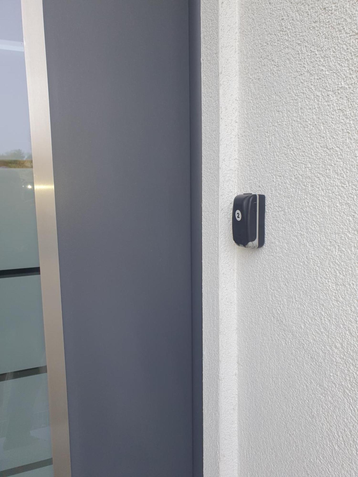 Zwei schicke Apartments mit Parkplatz Köln Exterior foto